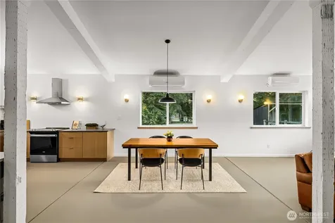 7200 NE Day Road W Bainbridge Island WA 98110