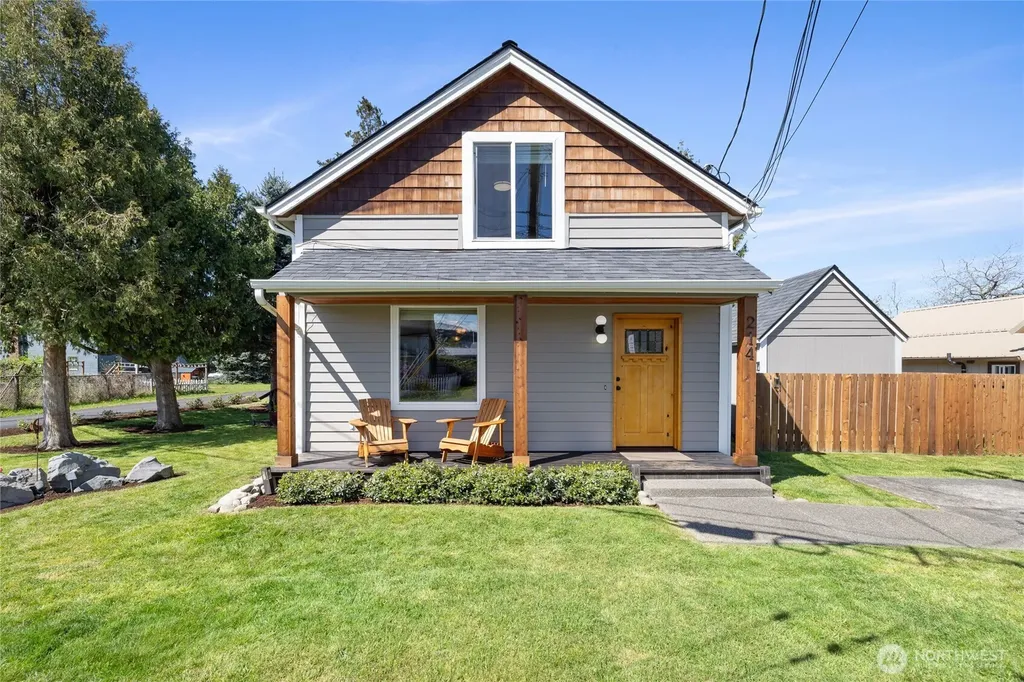 214 Adams Avenue S Eatonville WA 98328