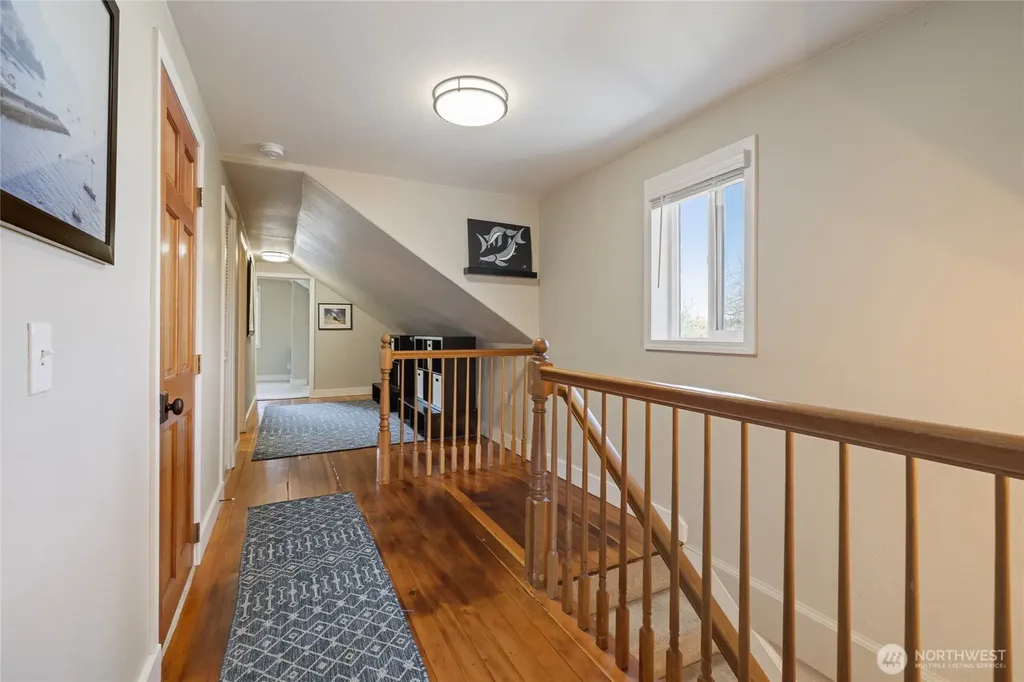 214 Adams Avenue S Eatonville WA 98328