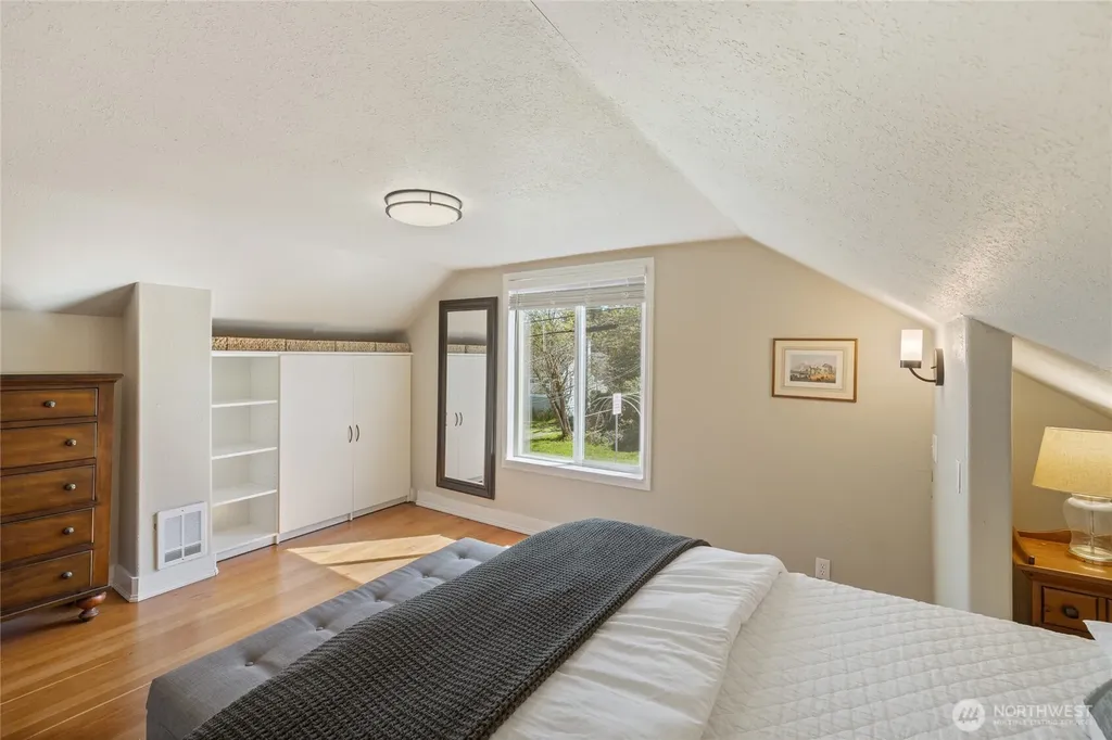 214 Adams Avenue S Eatonville WA 98328