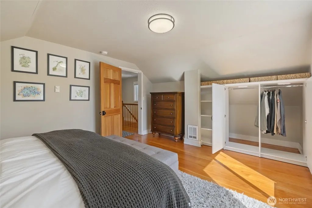 214 Adams Avenue S Eatonville WA 98328