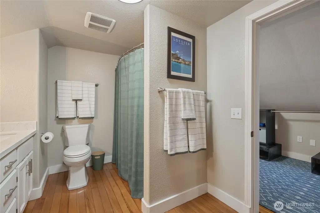 214 Adams Avenue S Eatonville WA 98328
