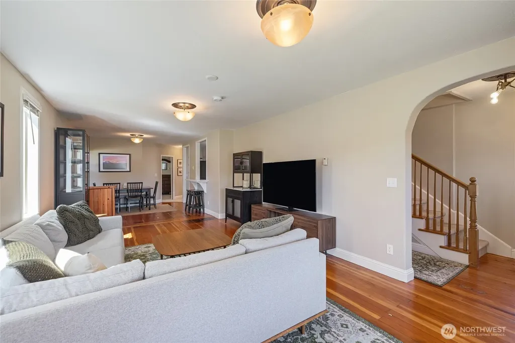 214 Adams Avenue S Eatonville WA 98328