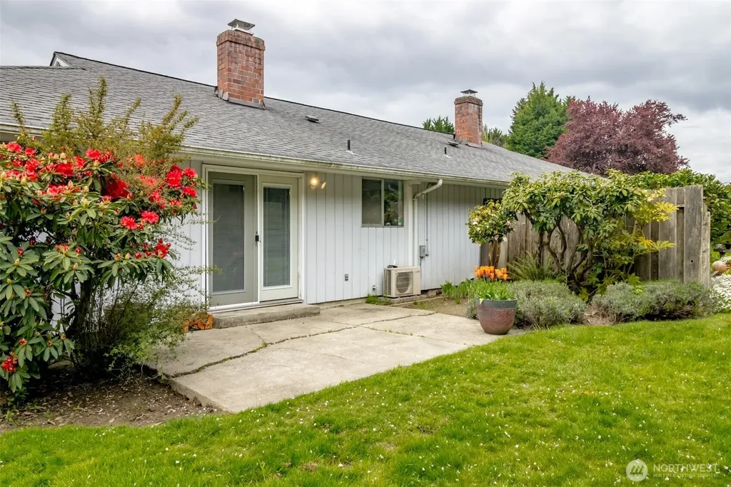 5029 80th Avenue Ct E Fife WA 98424