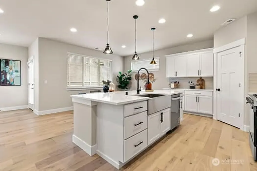 15707 SE 257th Place Covington WA 98042