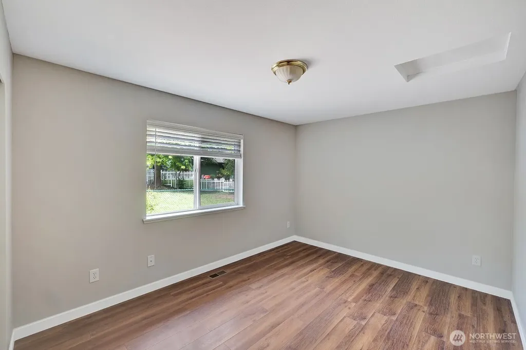 8115 109th Street E Puyallup WA 98373