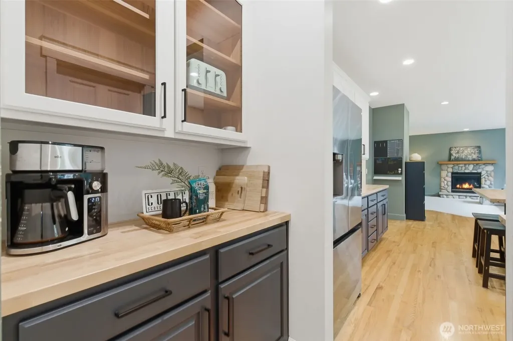 14720 NW Arabian Way Seabeck WA 98380