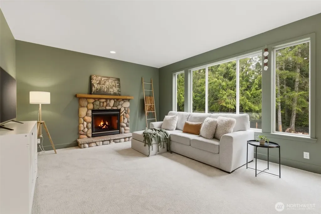 14720 NW Arabian Way Seabeck WA 98380