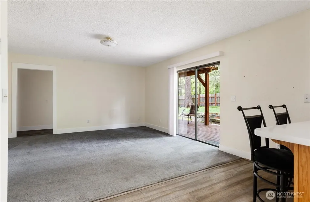 2190 Norcliffe Way Oak Harbor WA 98277