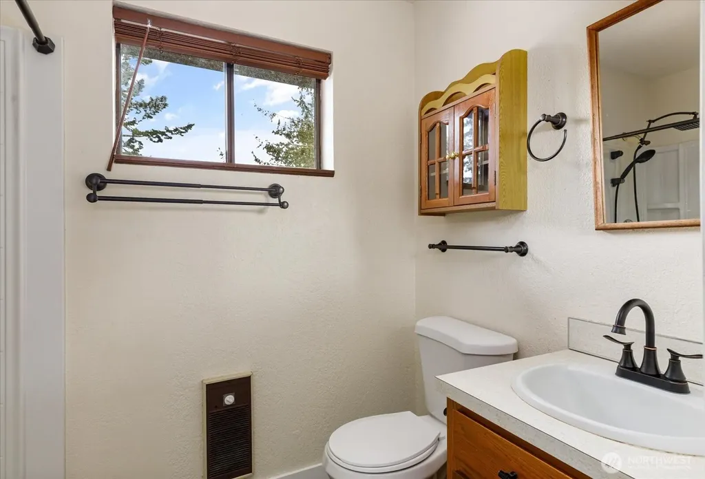 2190 Norcliffe Way Oak Harbor WA 98277