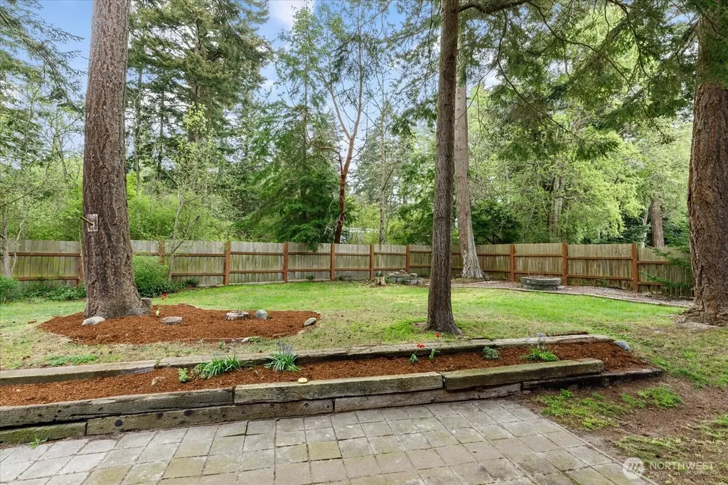 2190 Norcliffe Way Oak Harbor WA 98277