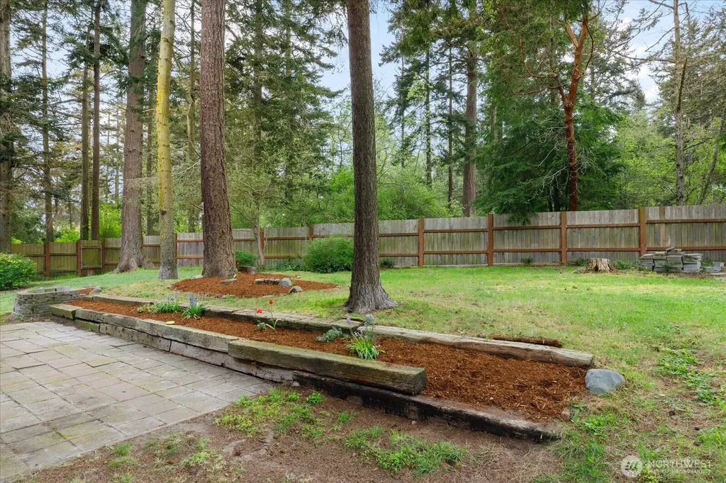 2190 Norcliffe Way Oak Harbor WA 98277