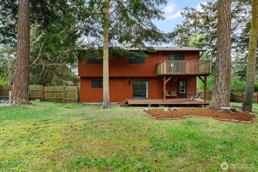 2190 Norcliffe Way Oak Harbor WA 98277