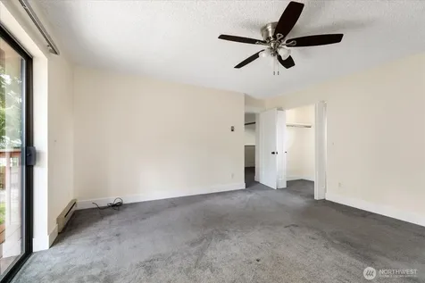 2190 Norcliffe Way Oak Harbor WA 98277