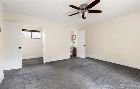 2190 Norcliffe Way Oak Harbor WA 98277