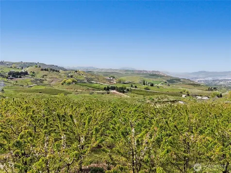 0 Kings View Lane Malaga WA 98828