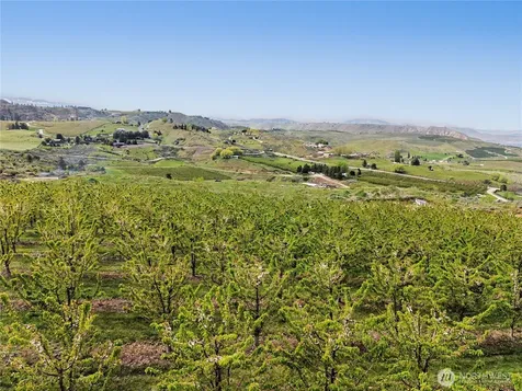 0 Kings View Lane Malaga WA 98828