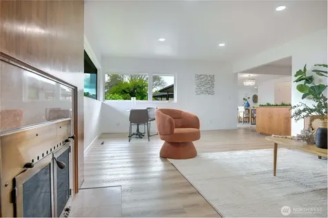 6116 Oakhurst Rd S Seattle WA 98118