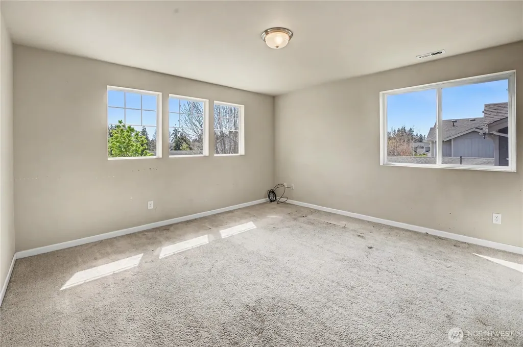 2413 165th Street E Tacoma WA 98445
