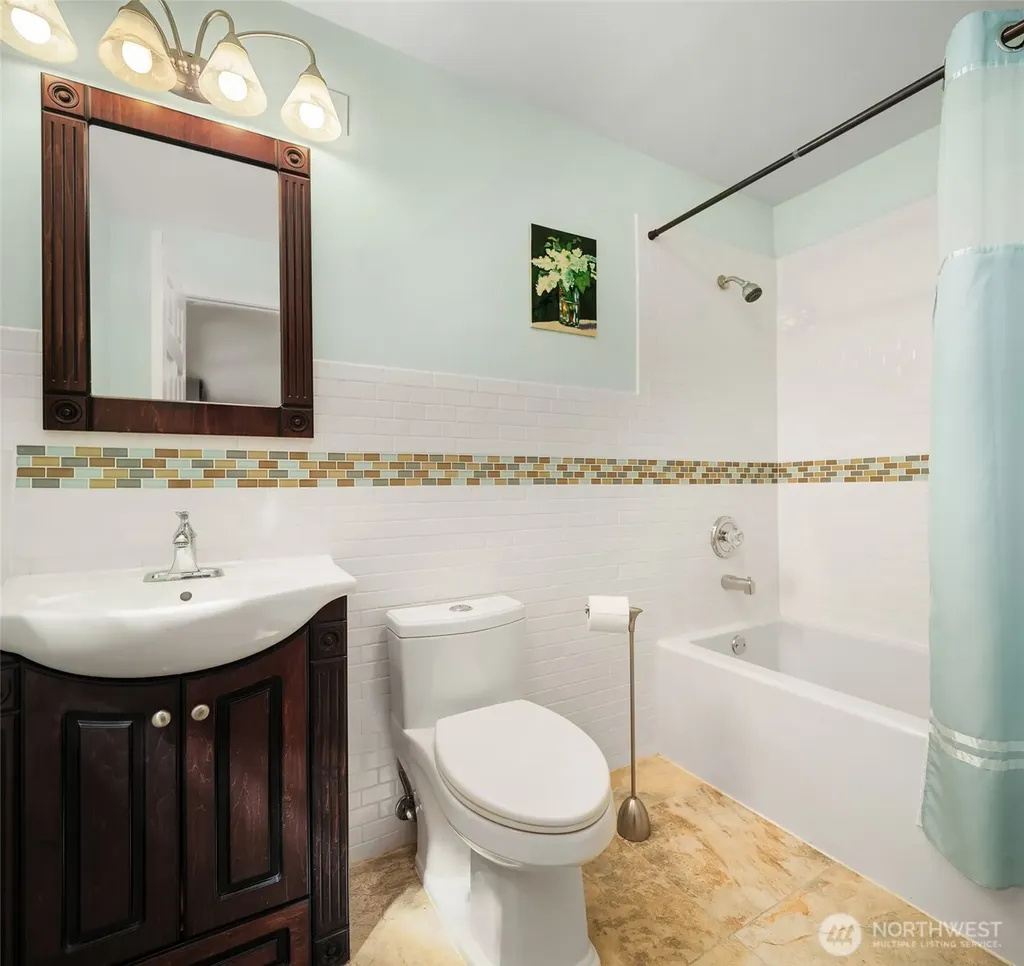 10801 SW 238th Street Vashon WA 98070