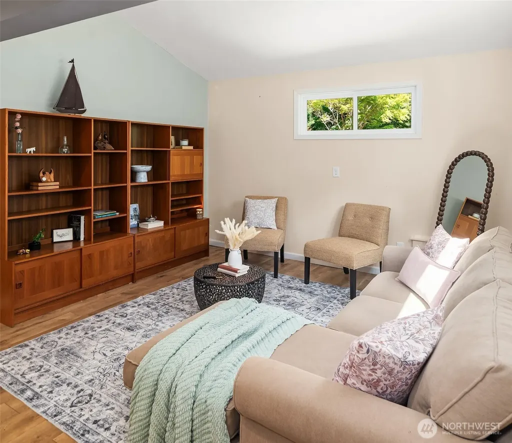 10801 SW 238th Street Vashon WA 98070
