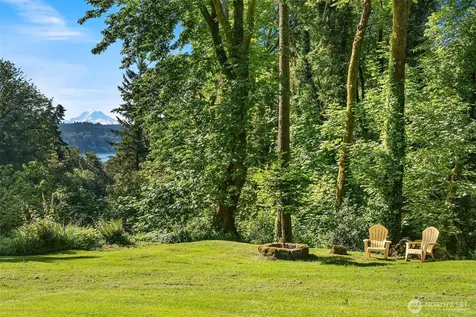 10801 SW 238th Street Vashon WA 98070