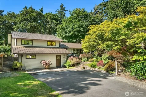 10801 SW 238th Street Vashon WA 98070