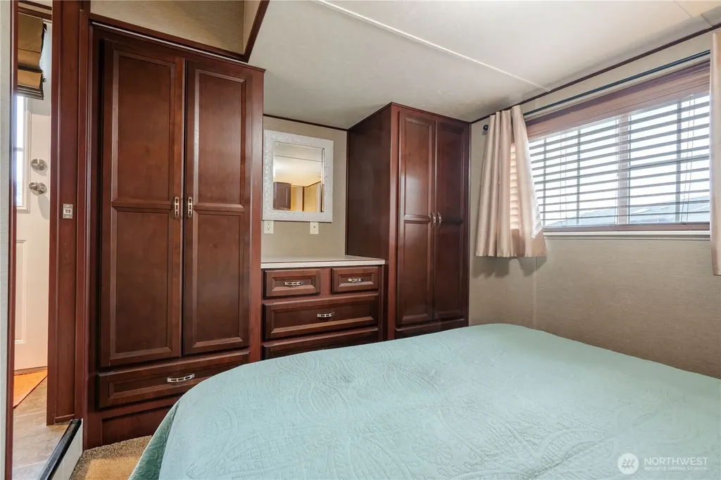 4751 Birch Bay Lynden Road Blaine WA 98230