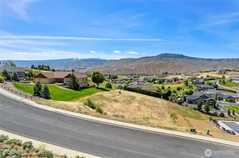 443 W Rolling Hills Lane Wenatchee WA 98801