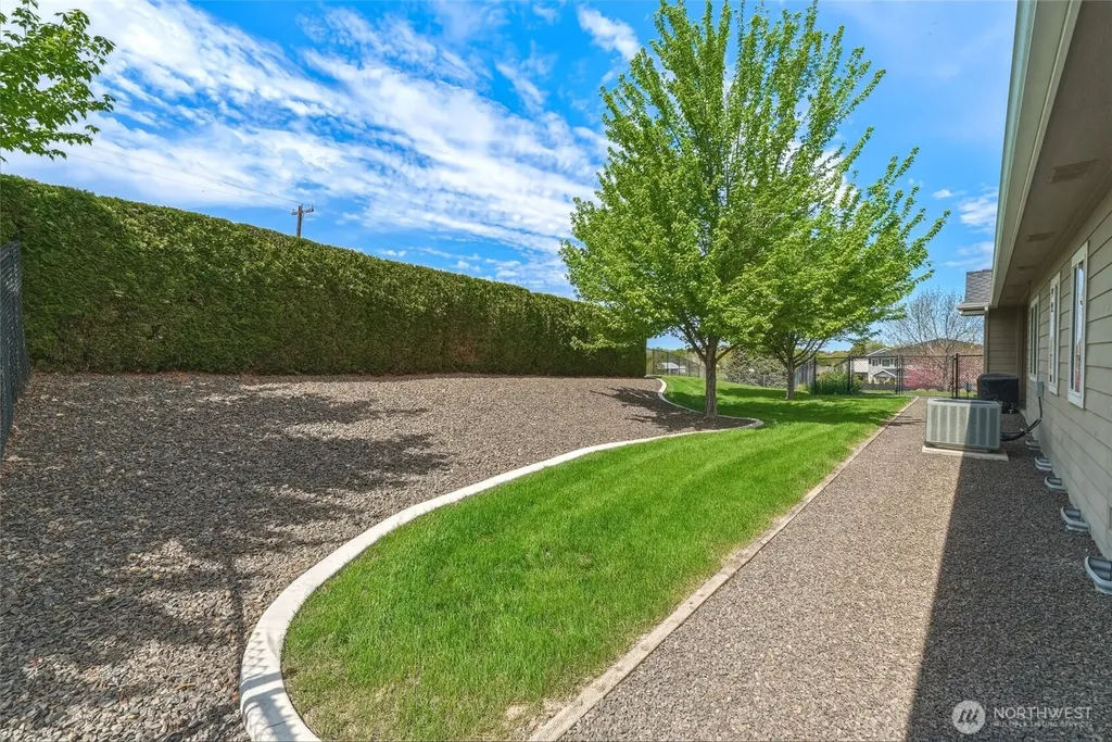 75 Wolf Fork Place Walla Walla WA 99362