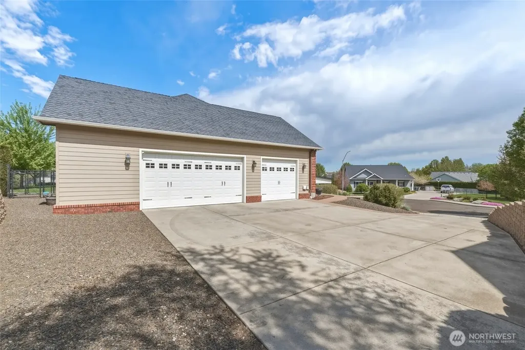 75 Wolf Fork Place Walla Walla WA 99362