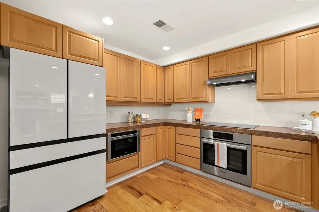 225 4th Avenue Kirkland WA 98033