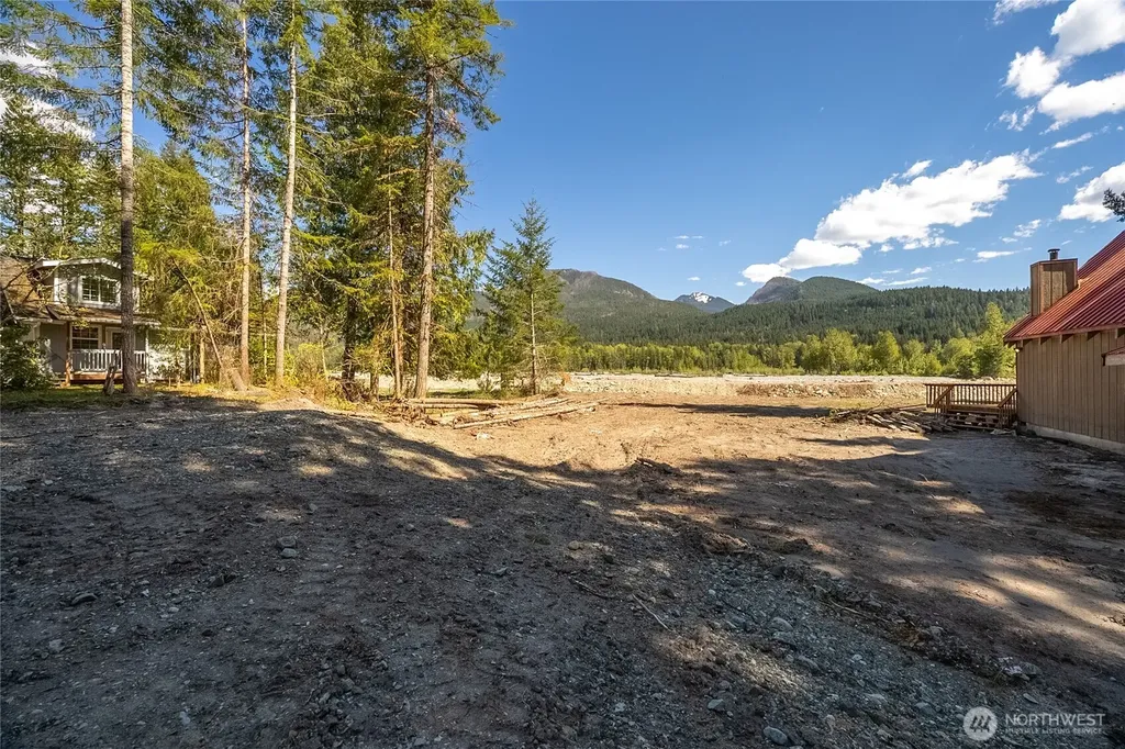 103 Maple Place Packwood WA 98361