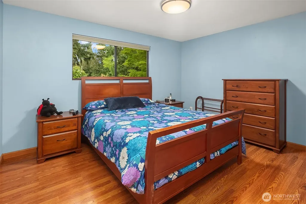 4617 183rd Place SW Lynnwood WA 98037