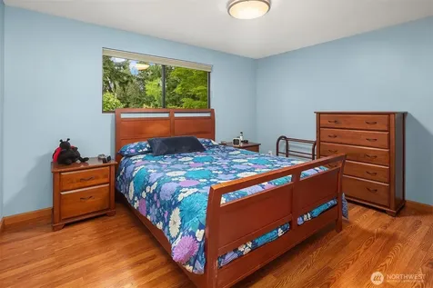 4617 183rd Place SW Lynnwood WA 98037