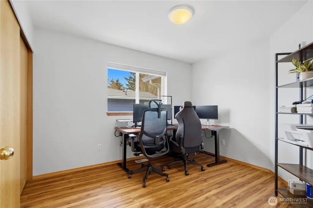 24713 233rd Place SE Maple Valley WA 98038