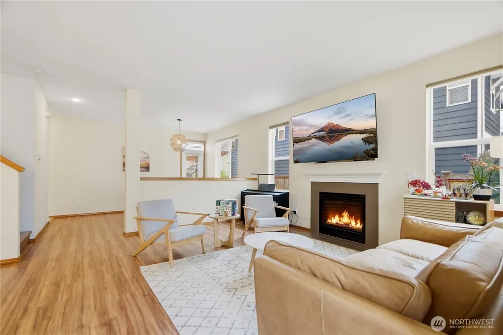 24713 233rd Place SE Maple Valley WA 98038
