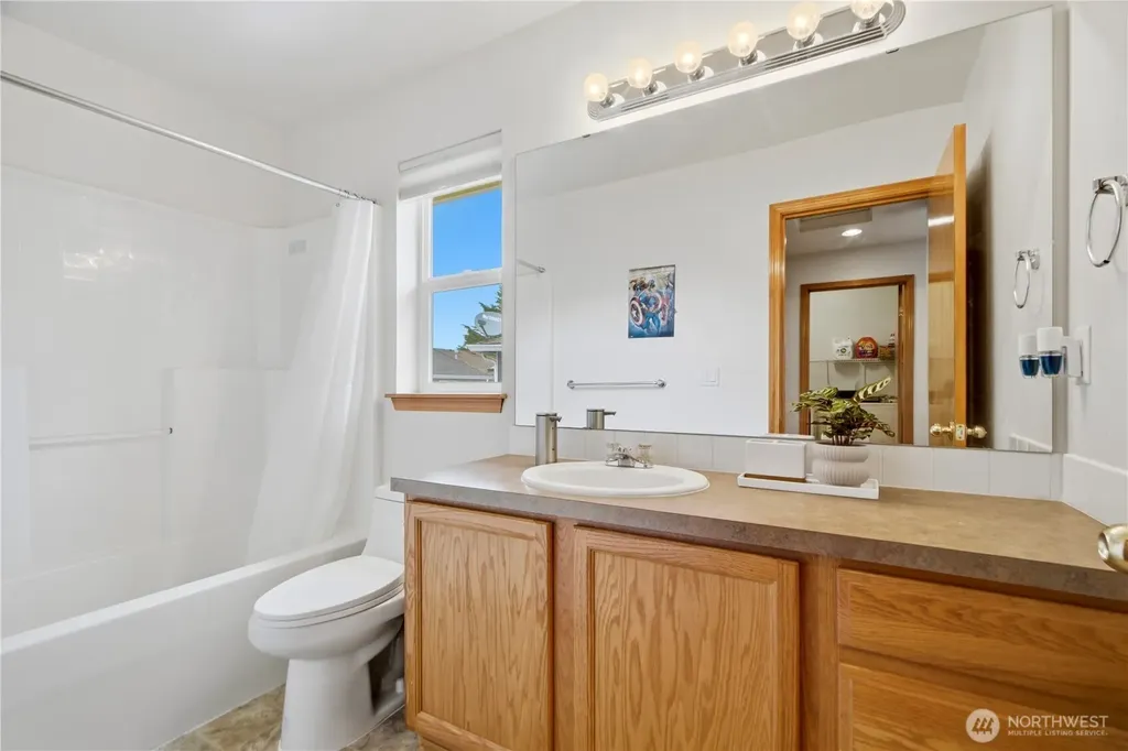 24713 233rd Place SE Maple Valley WA 98038