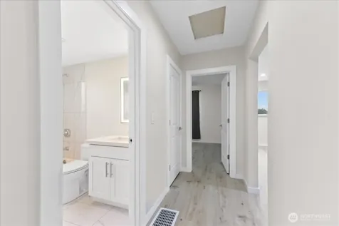 2202 20th Avenue S Seattle WA 98144
