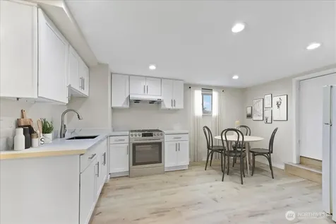 2202 20th Avenue S Seattle WA 98144