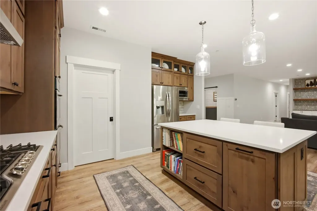 29615 SE 361st Place Enumclaw WA 98022