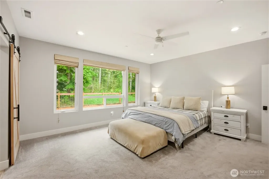 29615 SE 361st Place Enumclaw WA 98022