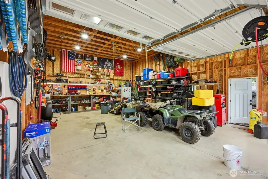 29615 SE 361st Place Enumclaw WA 98022