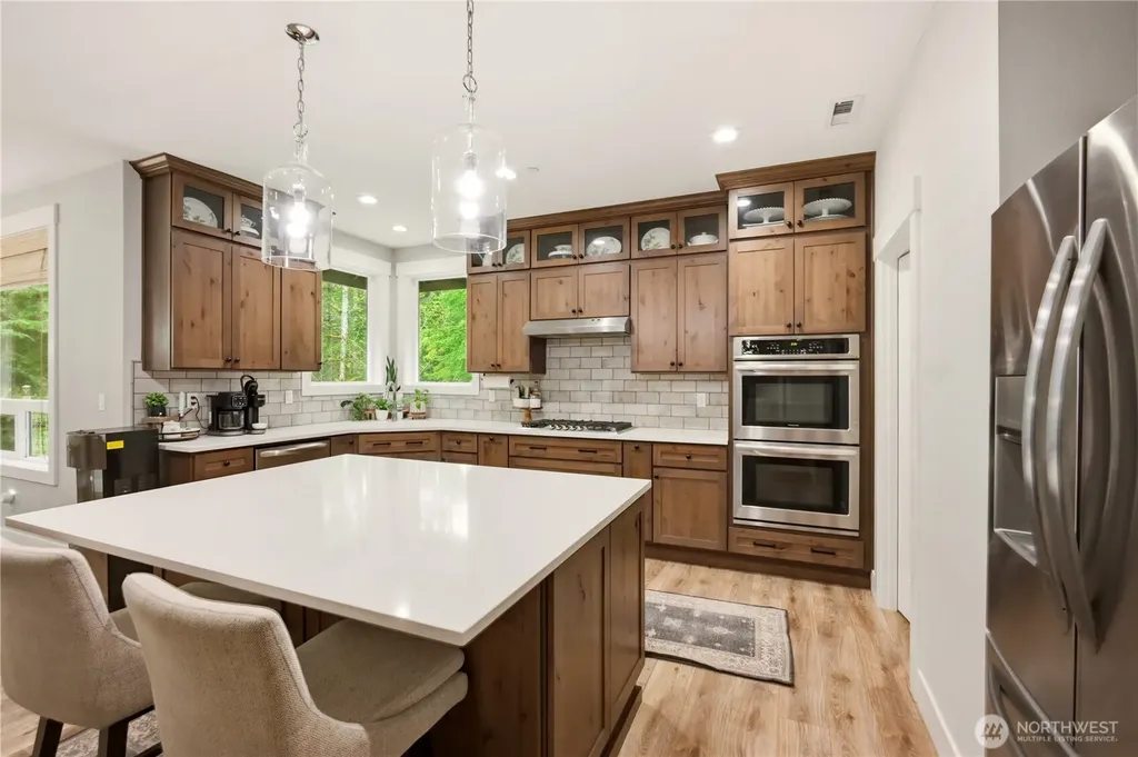 29615 SE 361st Place Enumclaw WA 98022