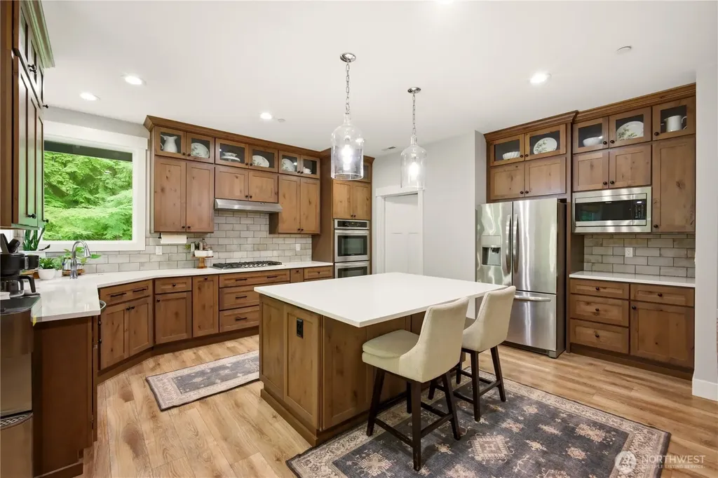 29615 SE 361st Place Enumclaw WA 98022