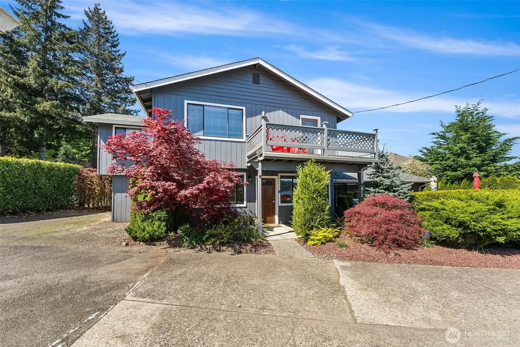 8331 E State Route 106 Union WA 98592