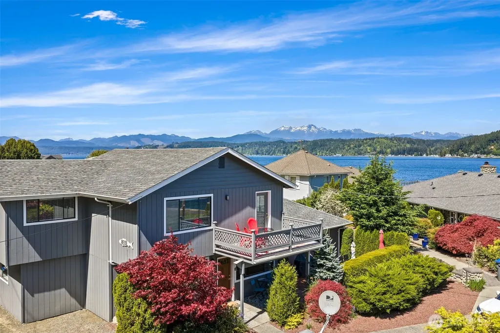 8331 E State Route 106 Union WA 98592