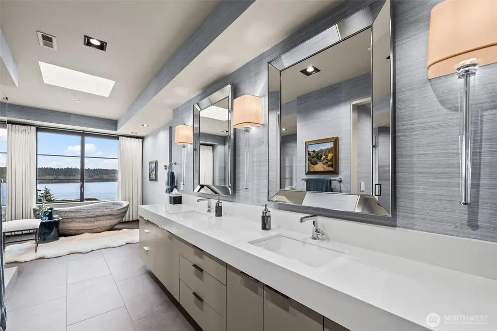 5809 Reid Drive NW Gig Harbor WA 98335