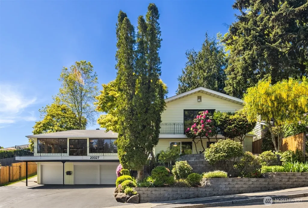 20027 106th Avenue NE Bothell WA 98011