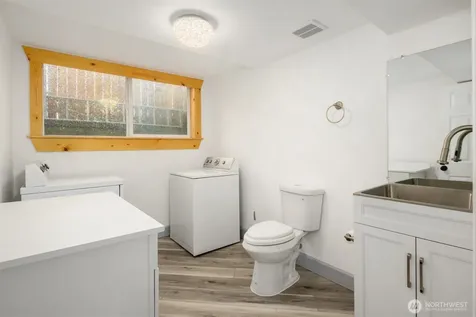 20027 106th Avenue NE Bothell WA 98011